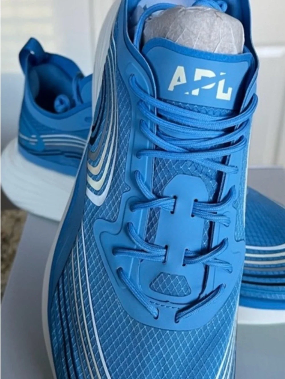 APL Men's Streamline Shoes in Coastal Blue and White - Picture 1 of 6